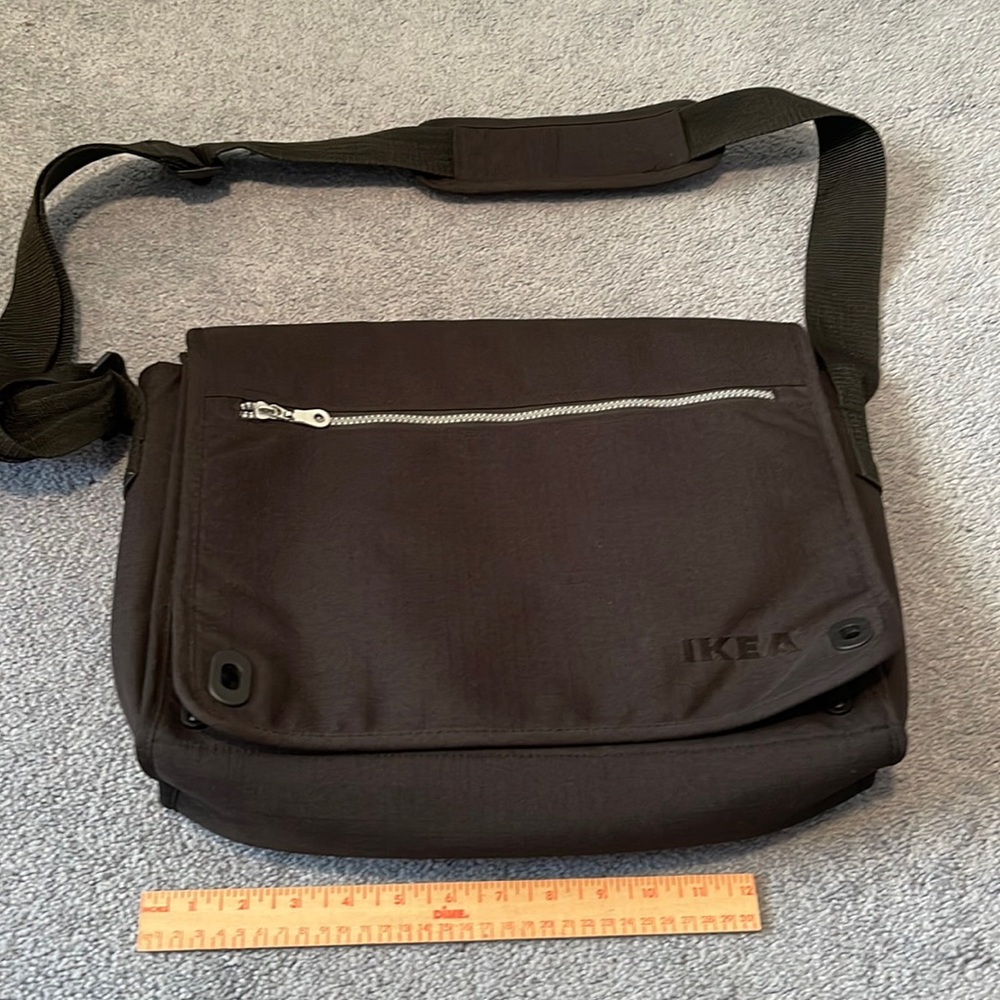 IKEA lap top shoulder carry bag. New condition.